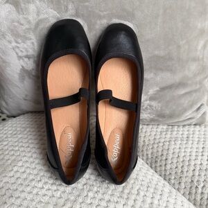 Xappeal Women's Classic Black Flats